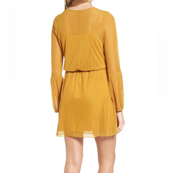 Leith Blouson Dress - Picture 2 of 15